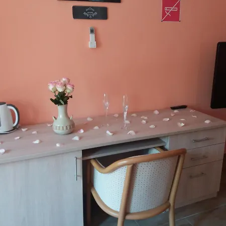 Apartment Rale
